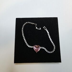 Elegant Pink Heart Bracelet
